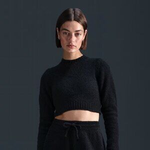 NWT Nike Sportswear Phoenix Boucle Long Sleeve Cropped Sweater